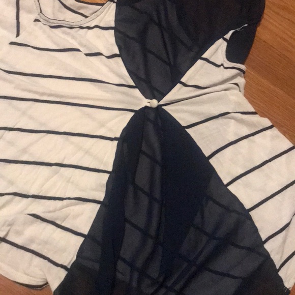 Blouse - Picture 3 of 3